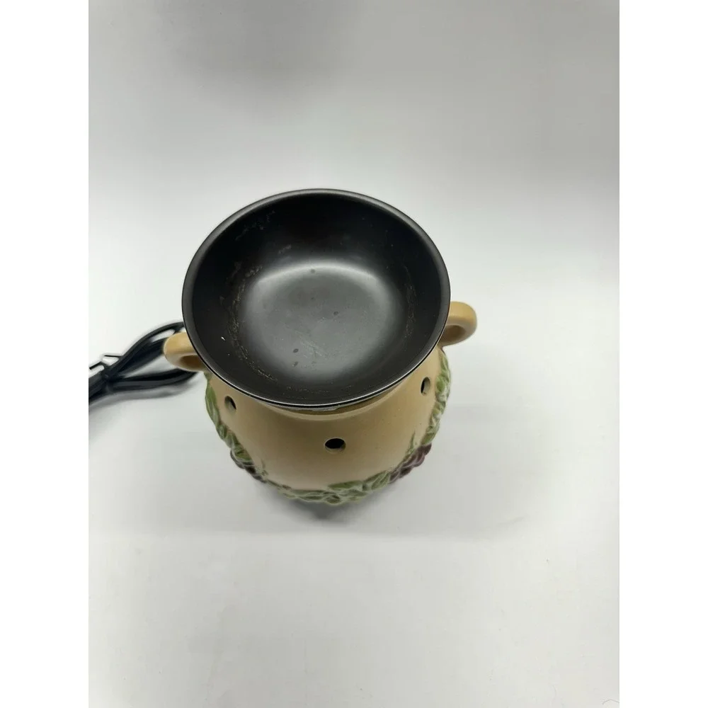 Scentsy Grapevine Wax Warmer Full Size Retired Tuscan Grape Bunches W/ NEW Bulb